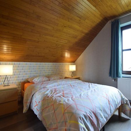 Cozy Holiday Home In Noville With Private Terrace Luzery Bagian luar foto