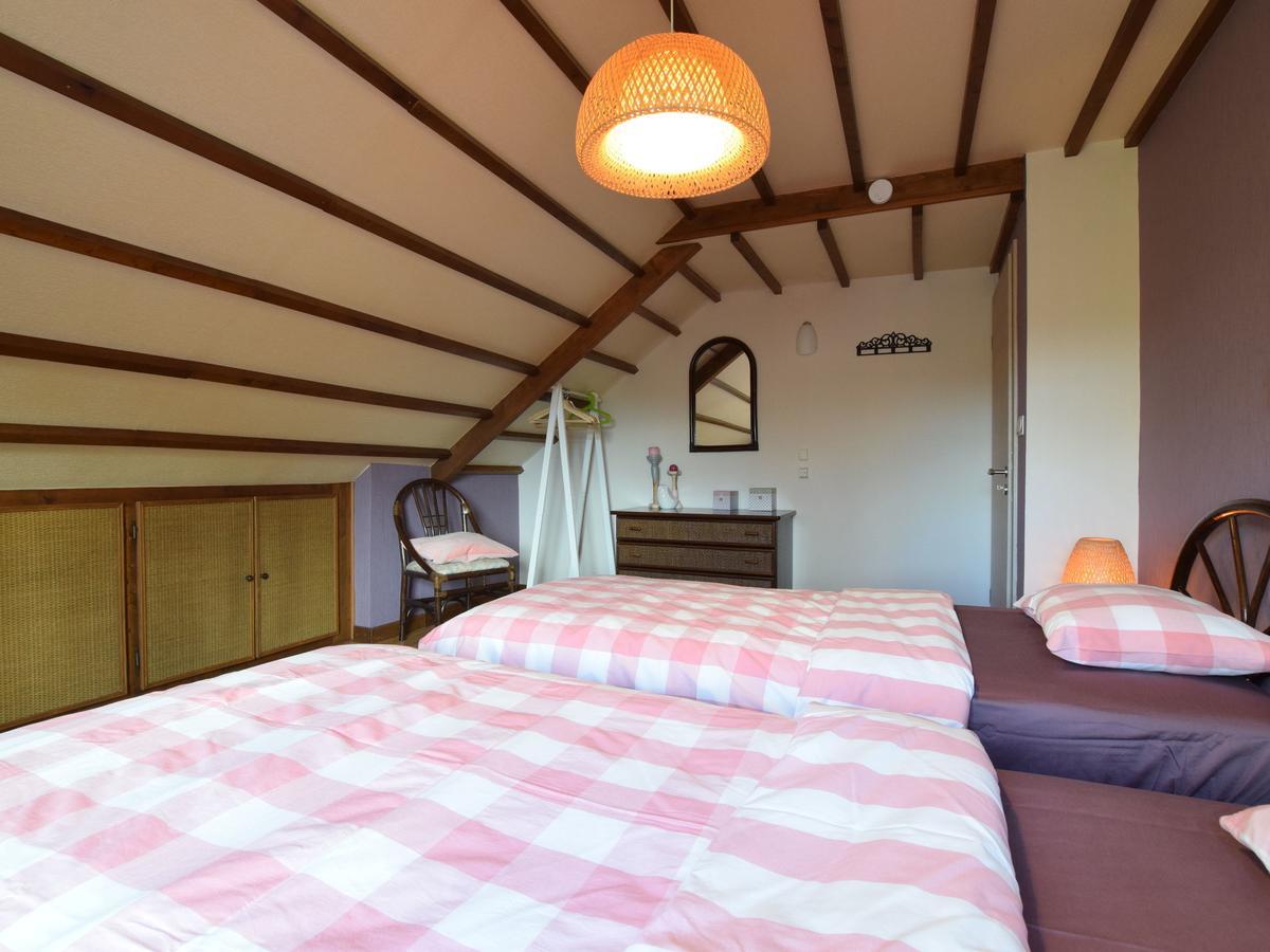 Cozy Holiday Home In Noville With Private Terrace Luzery Bagian luar foto