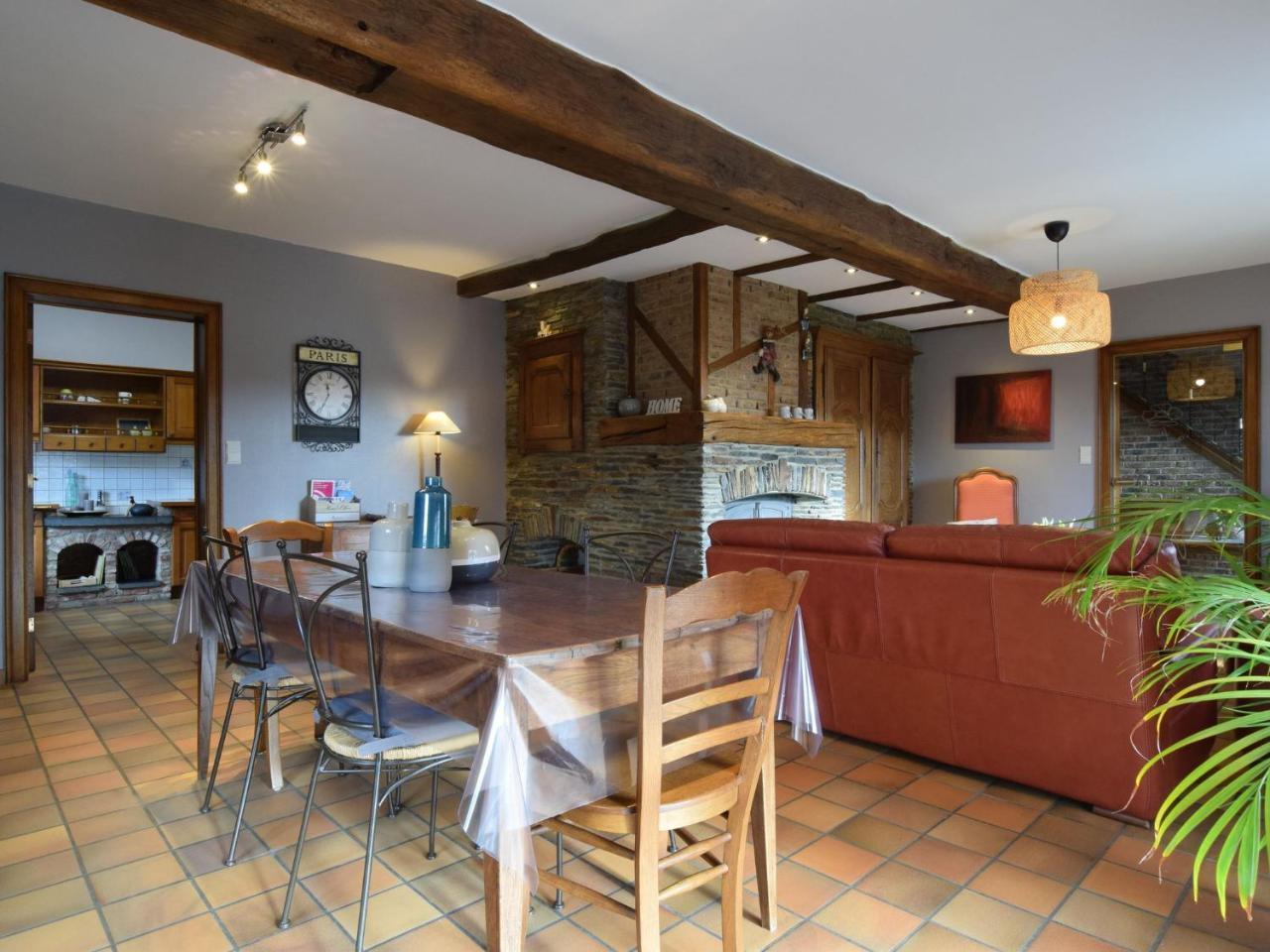 Cozy Holiday Home In Noville With Private Terrace Luzery Bagian luar foto